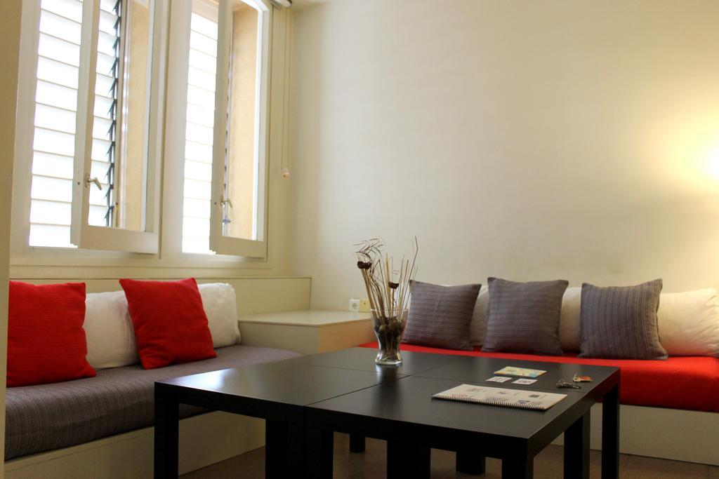 Sweet Bcn Apartments Barcelona Ngoại thất bức ảnh