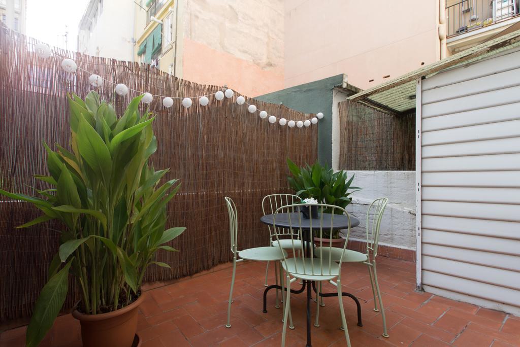 Sweet Bcn Apartments Barcelona Ngoại thất bức ảnh